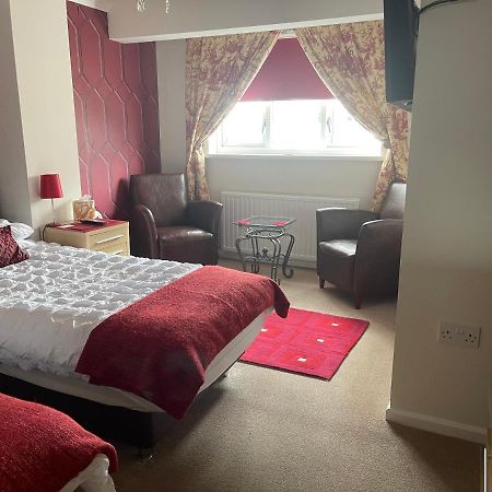 Brewery Farm House Bed & Breakfast Swindon Exterior photo